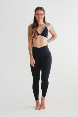 V-shape legíny BLACK FIT by Piña Yoga